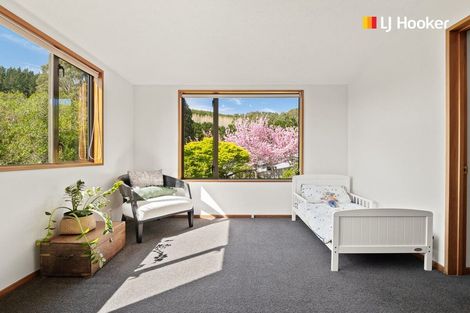 Photo of property in 14 Waikana Street, Broad Bay, Dunedin, 9014