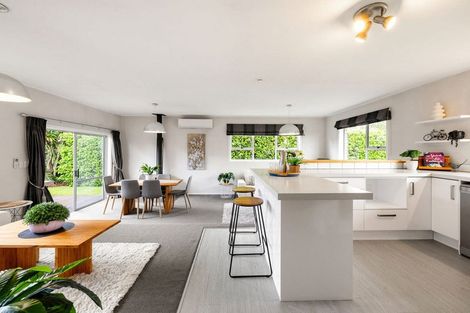 Photo of property in 17 Buckland Place, Cambridge, 3434