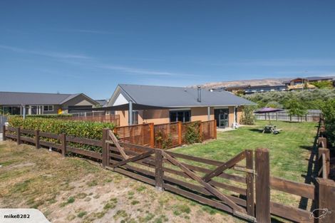 Photo of property in 11 Niger Street, Wanaka, 9305