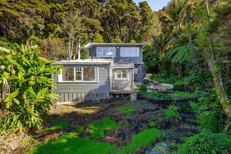 Photo of property in 21 Huia Dam Road, Huia, Auckland, 0604