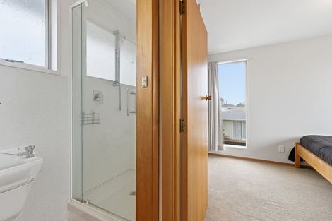 Photo of property in 16 Pethig Place, Halswell, Christchurch, 8025