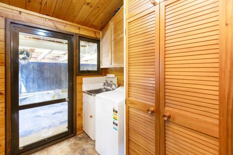 Photo of property in 2/23 Roband Crescent, Brown Owl, Upper Hutt, 5018