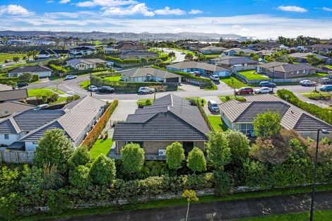 Photo of property in 9 Grapnel Street, Silverdale, 0932