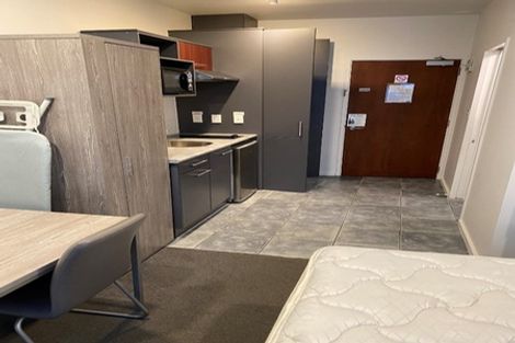 Photo of property in Atrium Towers, 5f/154 The Terrace, Wellington Central, Wellington, 6011