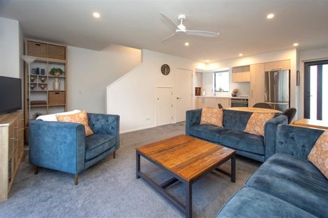 Photo of property in 2/25 Hargest Crescent, Sydenham, Christchurch, 8023