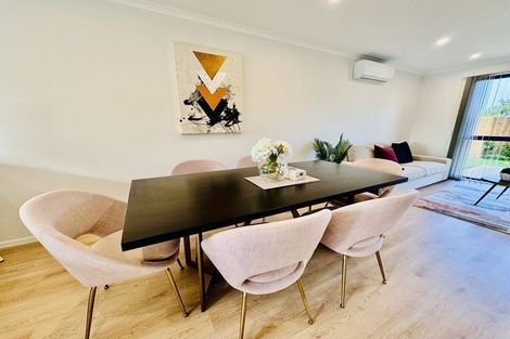 Photo of property in 2/31 Normandy Place, Henderson, Auckland, 0610