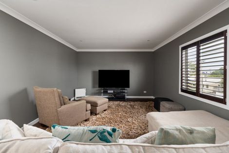 Photo of property in 53 Motiti Road, Papamoa Beach, Papamoa, 3118