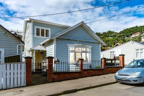 Photo of property in 81 Elizabeth Street, Mount Victoria, Wellington, 6011