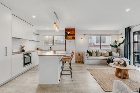 Photo of property in 160 Valley Road, Mount Maunganui, 3116