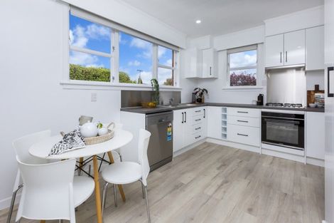 Photo of property in 1/607 Fergusson Drive, Trentham, Upper Hutt, 5018