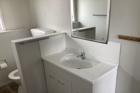 Photo of property in 8 Anzac Parade, Hamilton Central, Hamilton, 3204