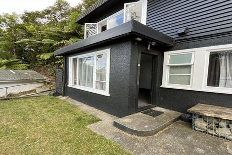 Photo of property in 63 Norton Park Avenue, Fairfield, Lower Hutt, 5011