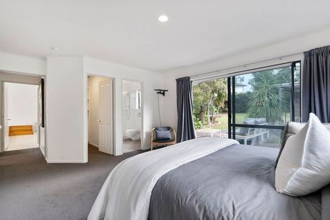 Photo of property in 8 Brixton Road, Manly, Whangaparaoa, 0930
