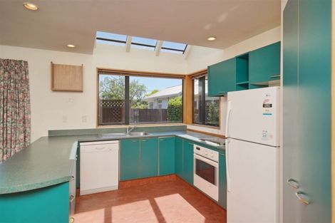 Photo of property in 2/16 Cardiff Avenue, Somerfield, Christchurch, 8024