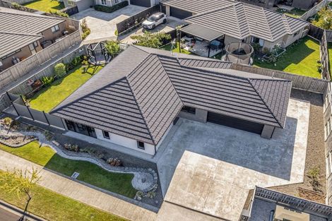 Photo of property in 13 Pearl Grove, Ashhurst, 4810