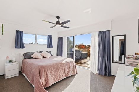 Photo of property in 4 Cargill Place, Frankleigh Park, New Plymouth, 4310