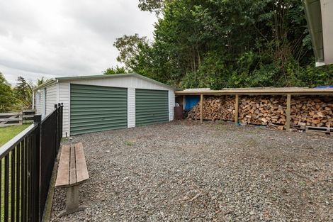 Photo of property in 2 Windsor Road, Waipawa, 4210