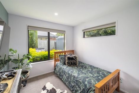 Photo of property in 1 Hawthorn Mews, Rangiora, 7400