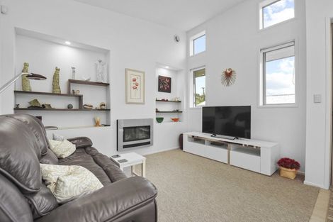 Photo of property in 870 Whangaparaoa Road, Manly, Whangaparaoa, 0930
