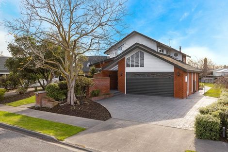 Photo of property in 11 Logan Place, Blenheim, 7201