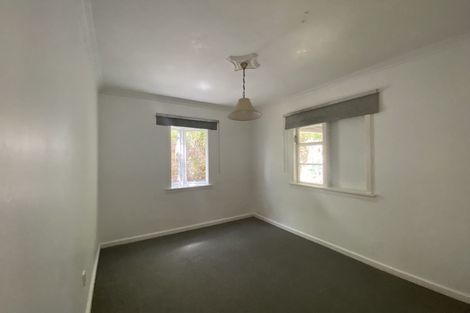 Photo of property in 37 Palliser Road, Roseneath, Wellington, 6011