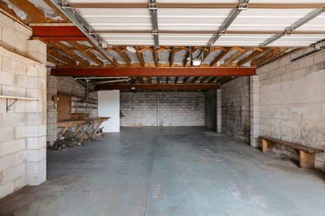 Photo of property in 142 Cambridge Road, Bethlehem, Tauranga, 3110