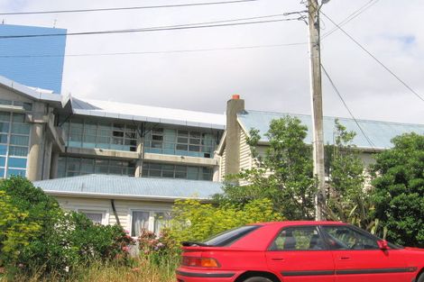 Photo of property in 6 Hospital Road, Newtown, Wellington, 6021
