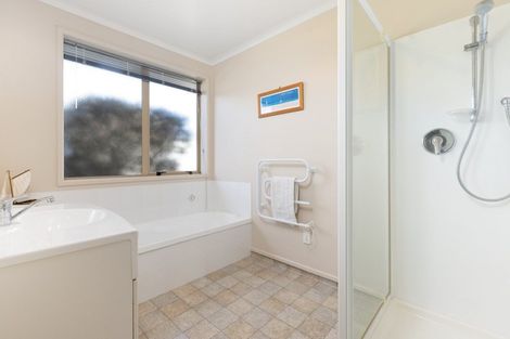 Photo of property in 724 Gloucester Road, Papamoa Beach, Papamoa, 3118