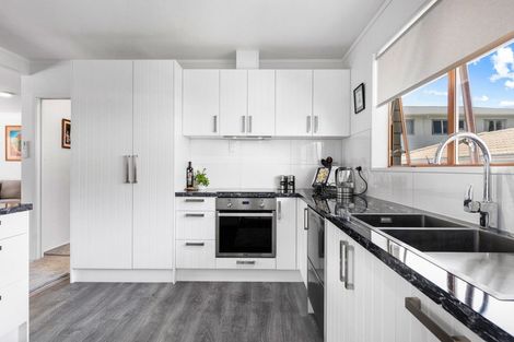 Photo of property in 115b Fourteenth Avenue, Tauranga South, Tauranga, 3112