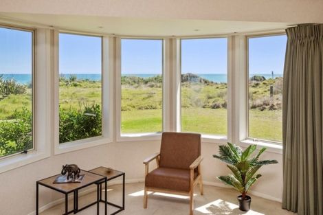 Photo of property in 282 Tai Road, Opunake, 4681