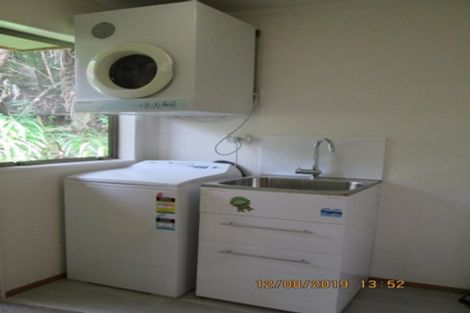 Photo of property in 36 Rimu Road, Oratia, Auckland, 0604