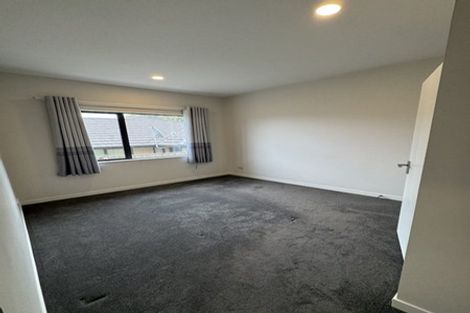 Photo of property in 6 Grenache Way, Kumeu, 0810