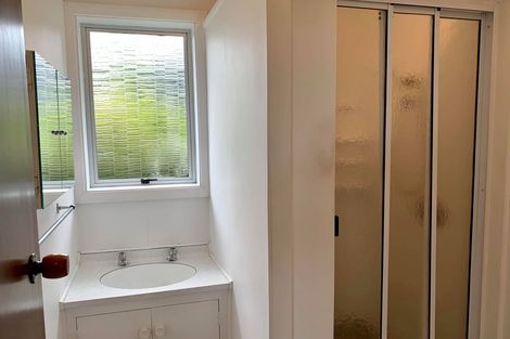 Photo of property in 12 Larkins Street, Helensburgh, Dunedin, 9010