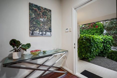 Photo of property in 13 Cameron Street, Takapuna, Auckland, 0622