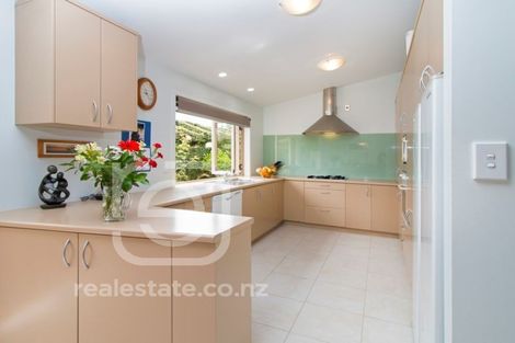 Photo of property in 308 Sunset Road, Windsor Park, Auckland, 0632
