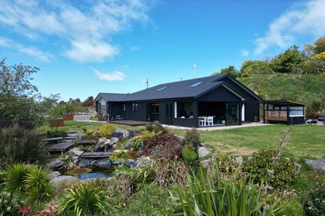 Photo of property in 130 Highland Drive, Acacia Bay, Taupo, 3385