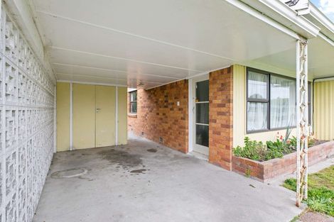 Photo of property in 15 Norma Place, Riverlea, Hamilton, 3216