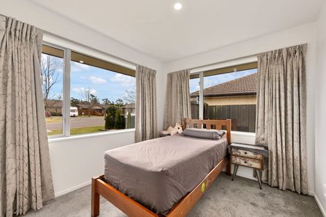 Photo of property in 6 Duggan Close, Rolleston, 7614