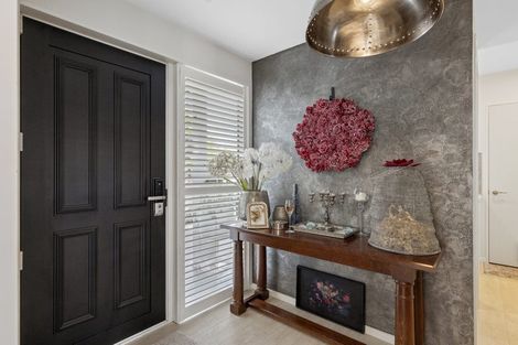 Photo of property in 152 Wairakei Road, Bryndwr, Christchurch, 8053