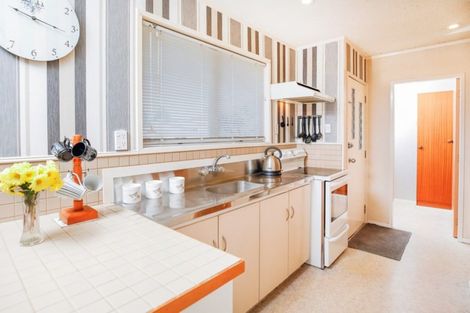 Photo of property in 16 Lindsay Crescent, Nawton, Hamilton, 3200