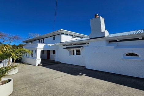 Photo of property in 6 Ridge Lane, New Plymouth, 4310