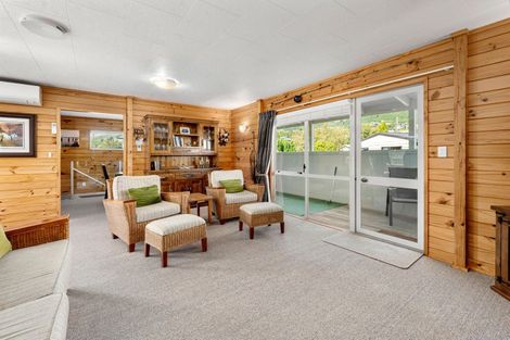 Photo of property in 26 Angela Place, Kinloch, Taupo, 3377