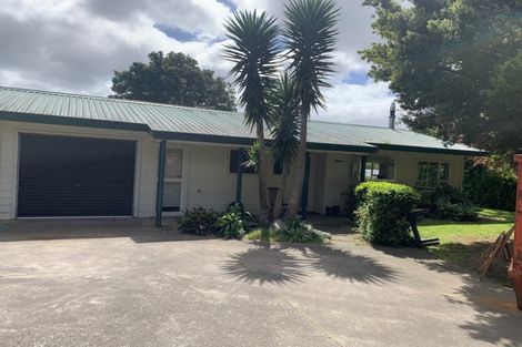 Photo of property in 55 Riverhead Road, Kumeu, 0810