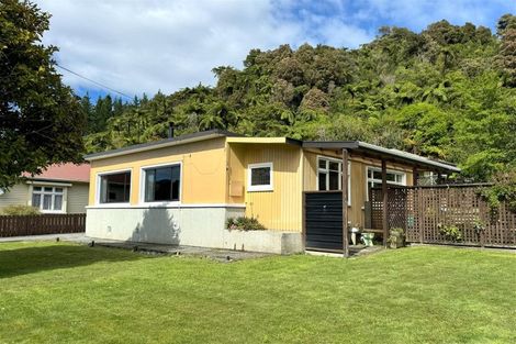 Photo of property in 240 Marsden Road, Greymouth, 7805