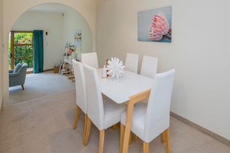 Photo of property in 88 Winara Avenue, Waikanae, 5036