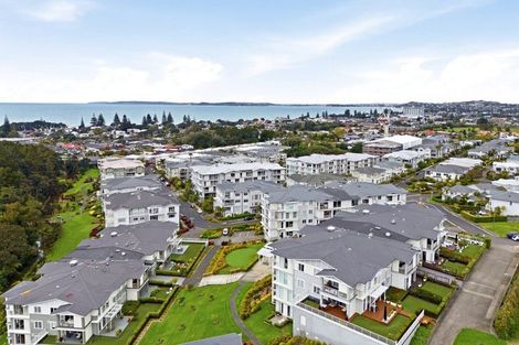 Photo of property in 148 Landmark Terrace, Orewa, 0931