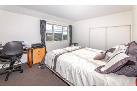 Photo of property in 3/50 Division Street, Riccarton, Christchurch, 8041