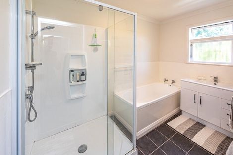 Photo of property in 4 Bristow Street, Saint Johns Hill, Whanganui, 4501