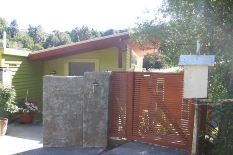 Photo of property in 15 Churchill Drive, Wilton, Wellington, 6035