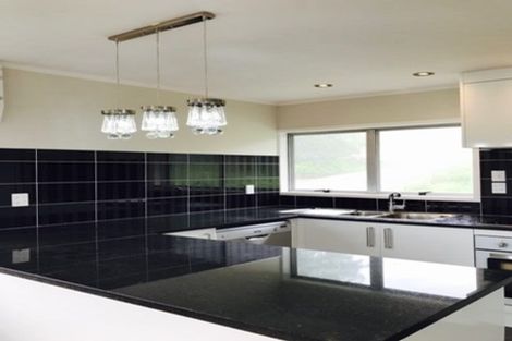 Photo of property in 43 Cedar Heights Avenue, Massey, Auckland, 0614